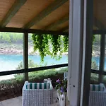 Blissful Bay - With Terrace Vrboska