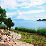 Blissful Bay - With Terrace *