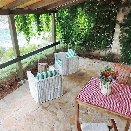 Blissful Bay - With Terrace Appartement Vrboska