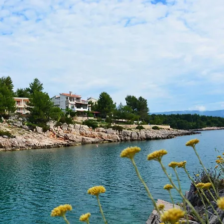 Blissful Bay - With Terrace